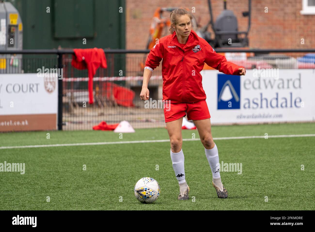 Bromley, Großbritannien. Mai 2021. Katie Rood (22 Lewes) vor dem FA Womens Championship-Spiel zwischen Crystal Palace und Lewes in der Hayes Lane in Bromley, England. Kredit: SPP Sport Pressefoto. /Alamy Live News Stockfoto