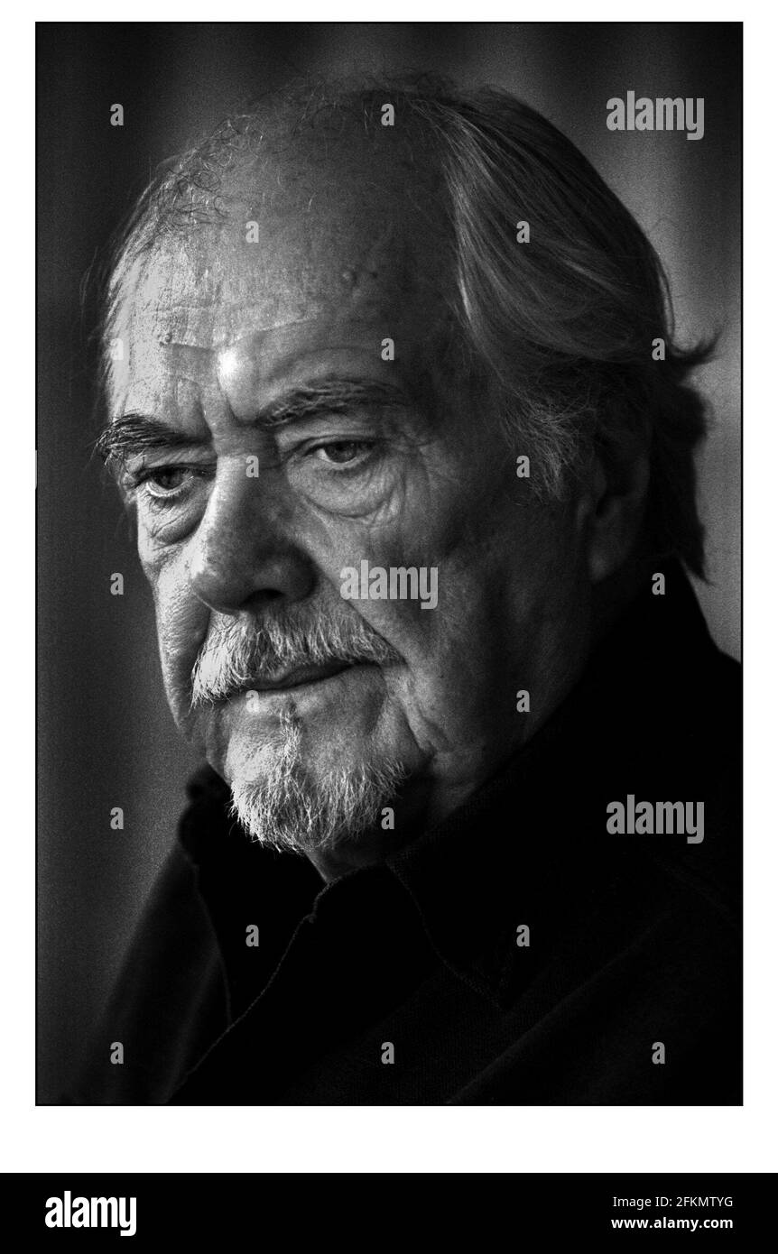 Der amerikanische Regisseur Robert Altman in London Dez 2000 Stockfoto