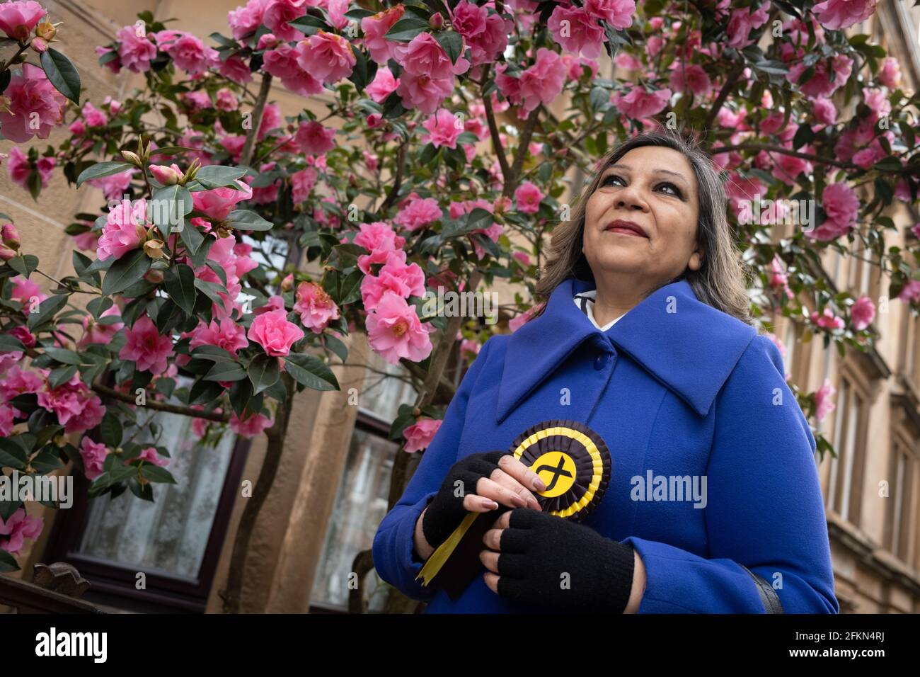 Kaukab Stewart, Kandidat für die Scottish National Party, im Wahlkreis Glasgow Kelvin in Glasgow, Schottland, am 13. April 2021. Stockfoto