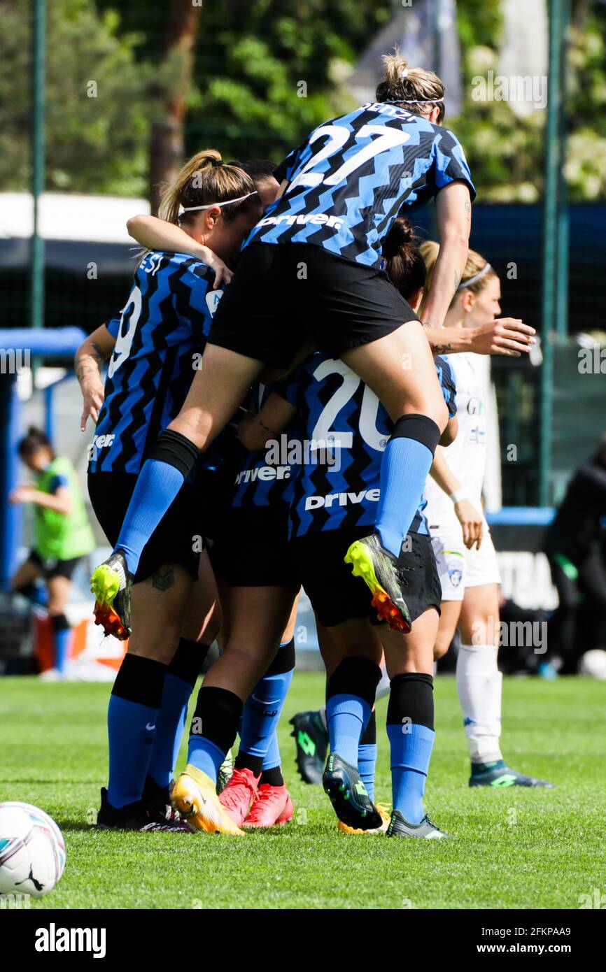 Gloria Marinelli vom FC Internazionale feiert das Tor während der Women Serie EIN Spiel zwischen FC Internazionale und Empoli Ladies FBC bei Suning out Stockfoto