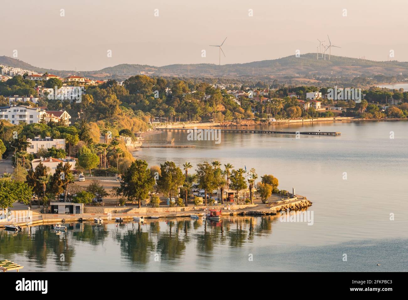 Blick auf die Küste von Datca bei Sonnenaufgang, Türkei Stockfoto