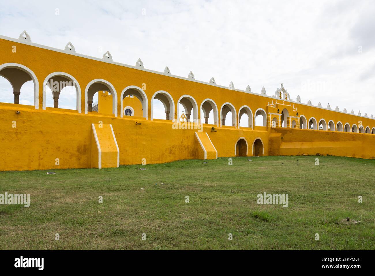 Kolonialkloster Convento de San Antonio de Padua in Izamal, Yucatan, Mexiko Stockfoto