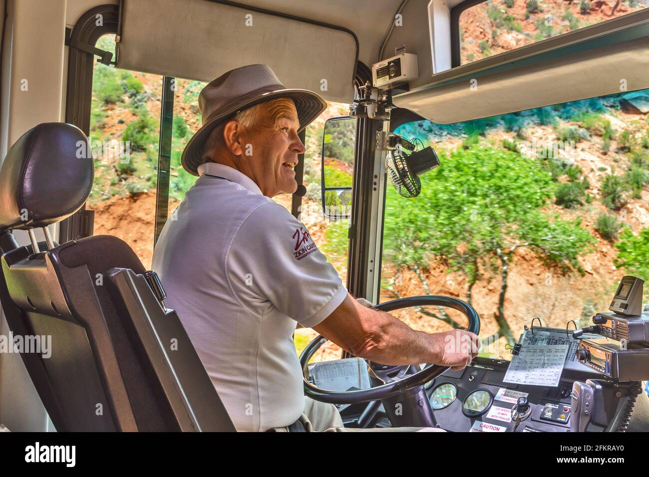 Shuttle-Bus Fahrer, Zion National Park, Southern Utah, USA Stockfoto