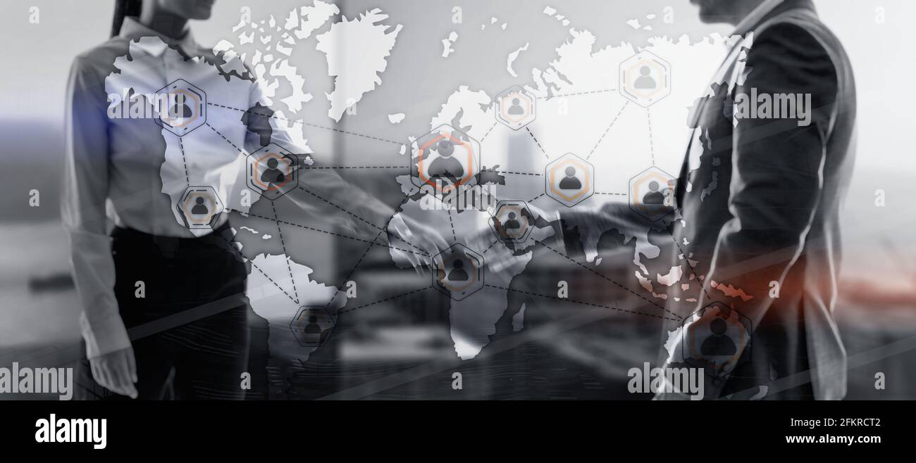 Global Outsourcing Ressourcen Business Internet Technologie Konzept auf Stadt Menschen Hintergrund. Stockfoto