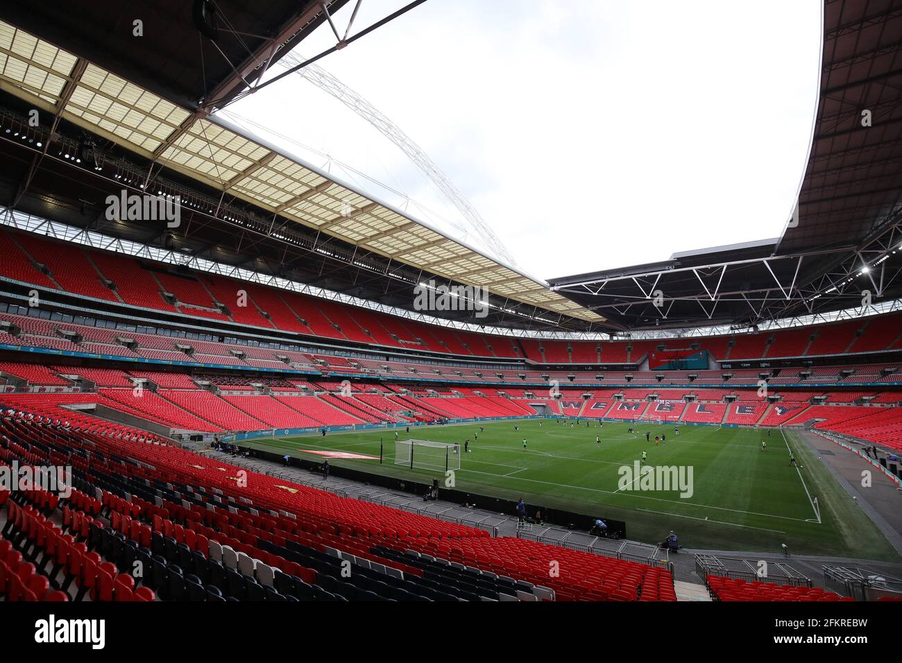 London, Großbritannien. Mai 2021. Eine allgemeine Ansicht des Wembley Stadions während des Spiels The Buildbase FA Vase Final im Wembley Stadium, London. Bildnachweis sollte lauten: Paul Terry/Sportimage Kredit: Sportimage/Alamy Live News Stockfoto