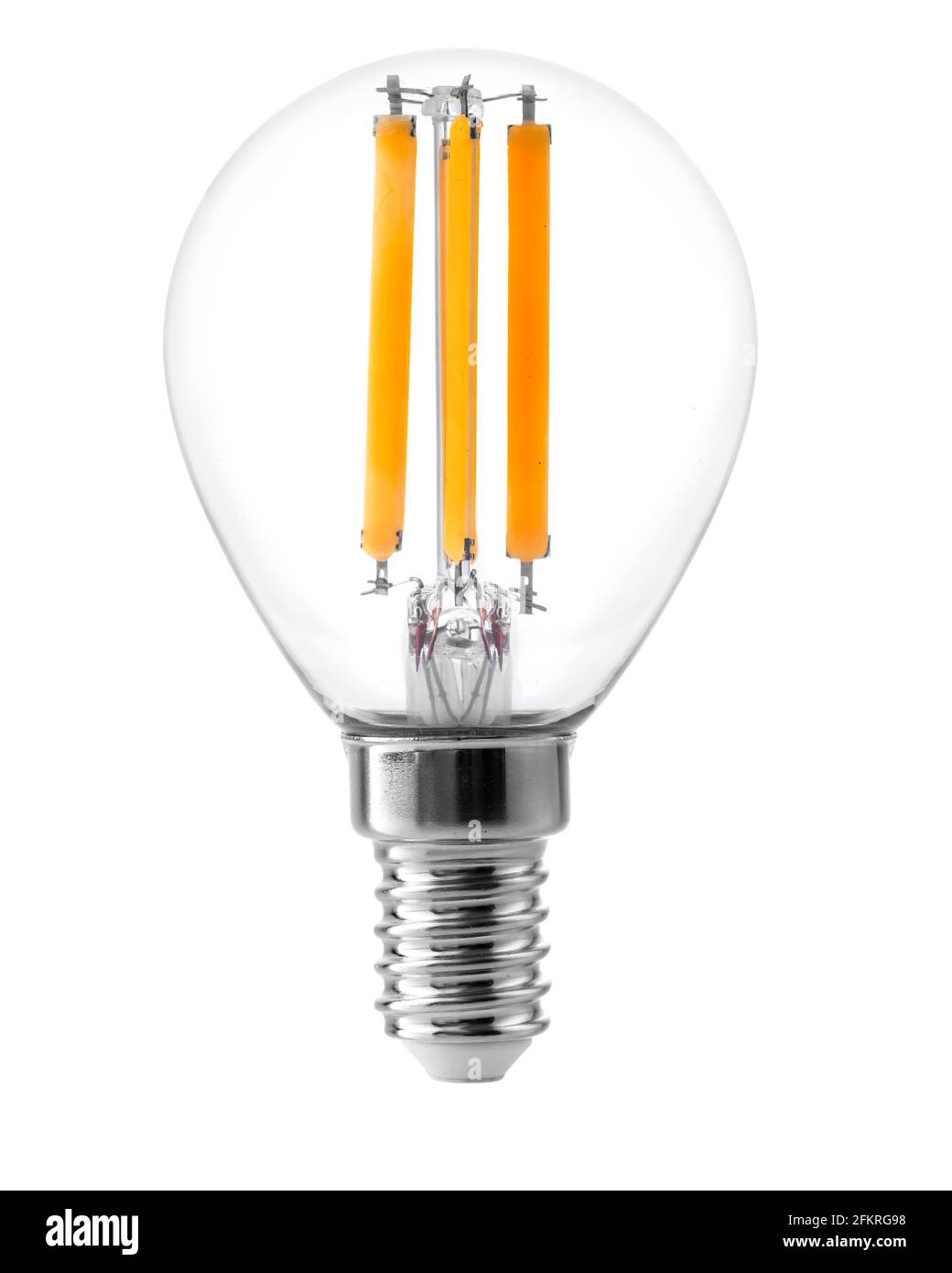 Energieeffiziente LED-Glühlampe Glühlampe leuchtet isoliert auf weißem Hintergrund. Stockfoto