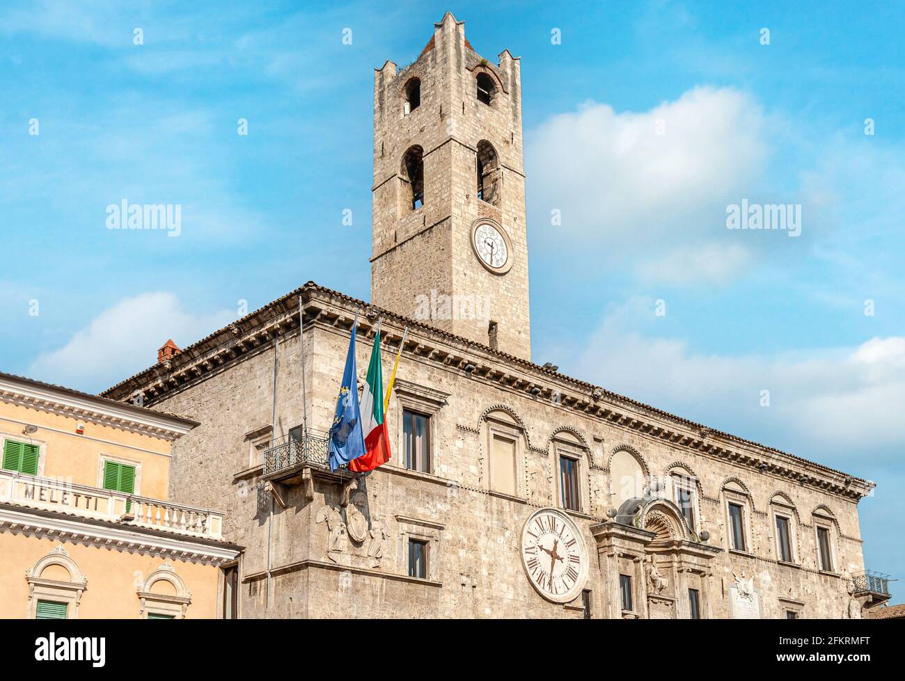 Palazzo dei Capitani del Popolo, Ascoli Piceno, Marken, Italien Stockfoto