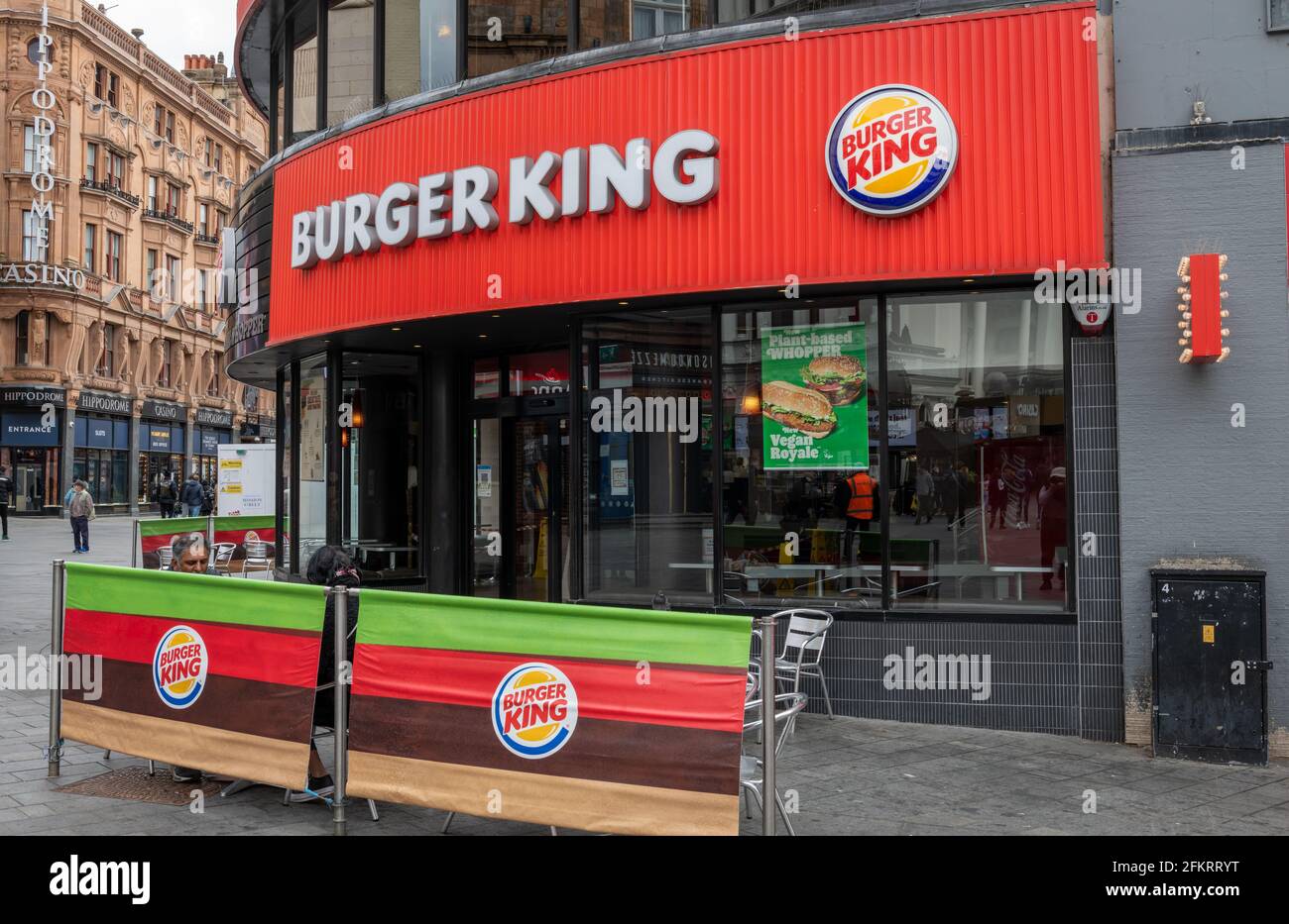 Die Filiale der amerikanischen multinationalen Fast-Food-Burger-Restaurantkette Burger King am Leicester Square. Stockfoto