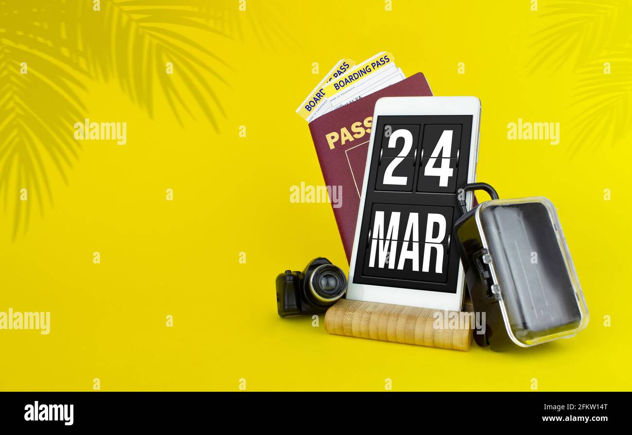März. Tag 24 des Monats, Kalenderdatum. Mechanische Kalenderanzeige auf Ihrem Smartphone. Das Konzept des Reisens. Frühling Monat, Tag des Jahres conce Stockfoto