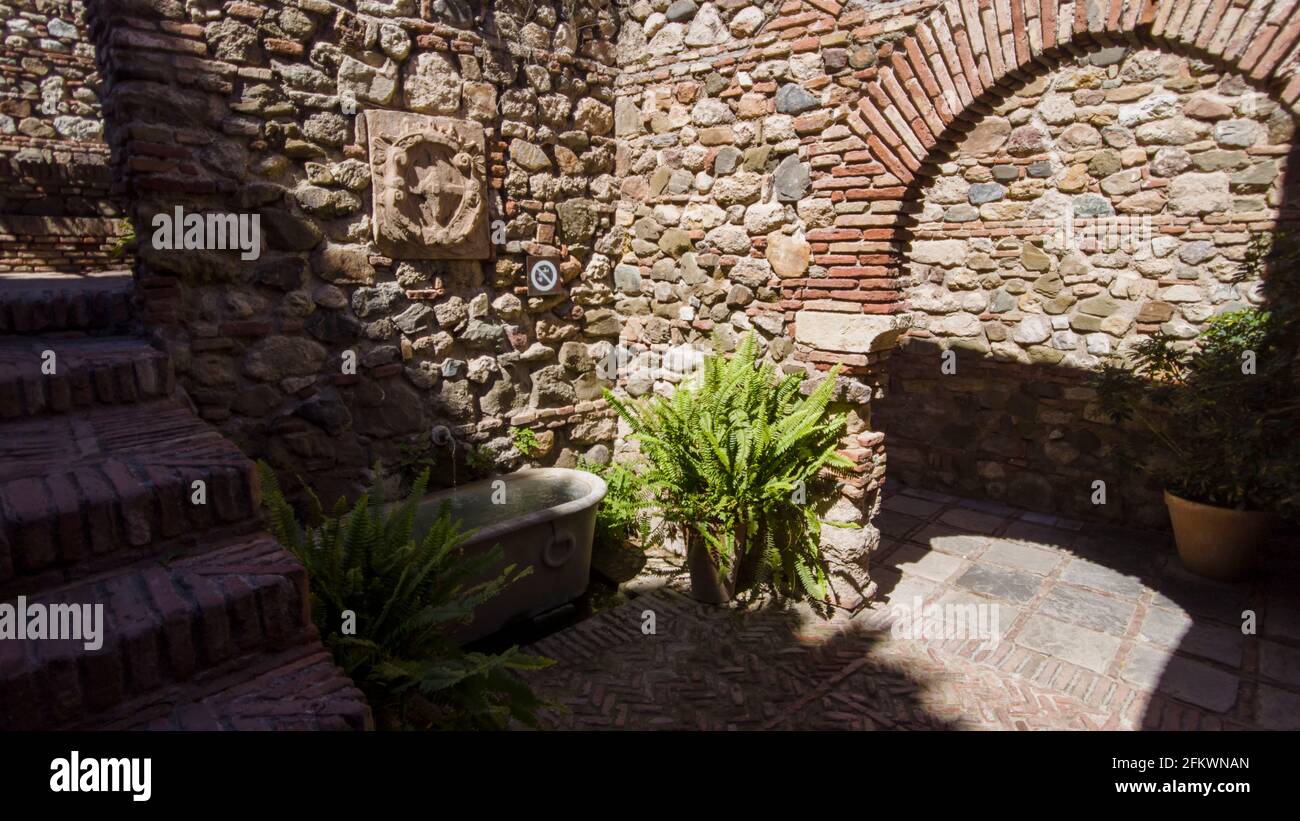 Gärten der alten Nasriden-Zitadelle von Malaga, Andalusien Stockfoto
