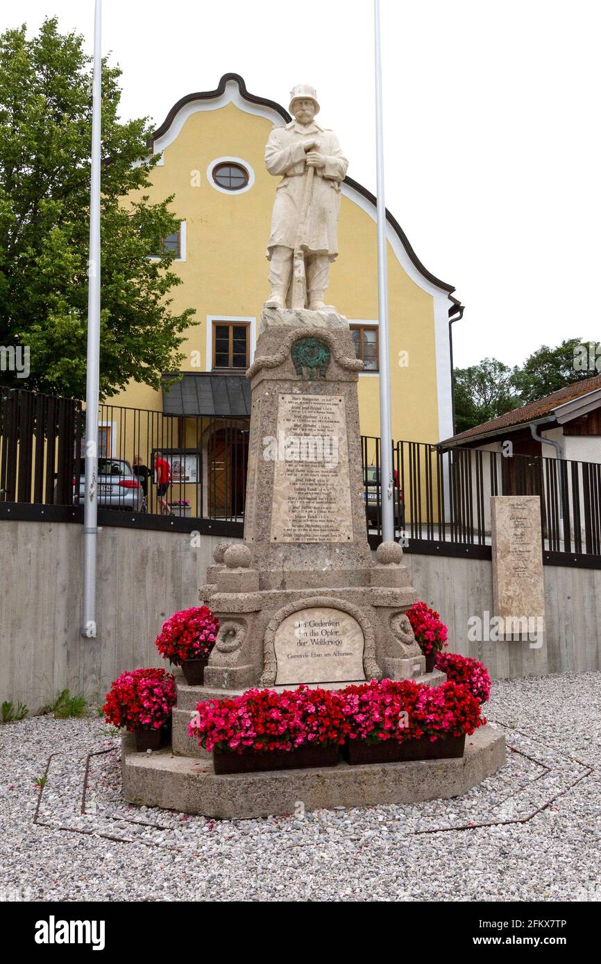 Kriegsdenkmal In Eben Am Achensee, Tirol, Österreich Stockfoto