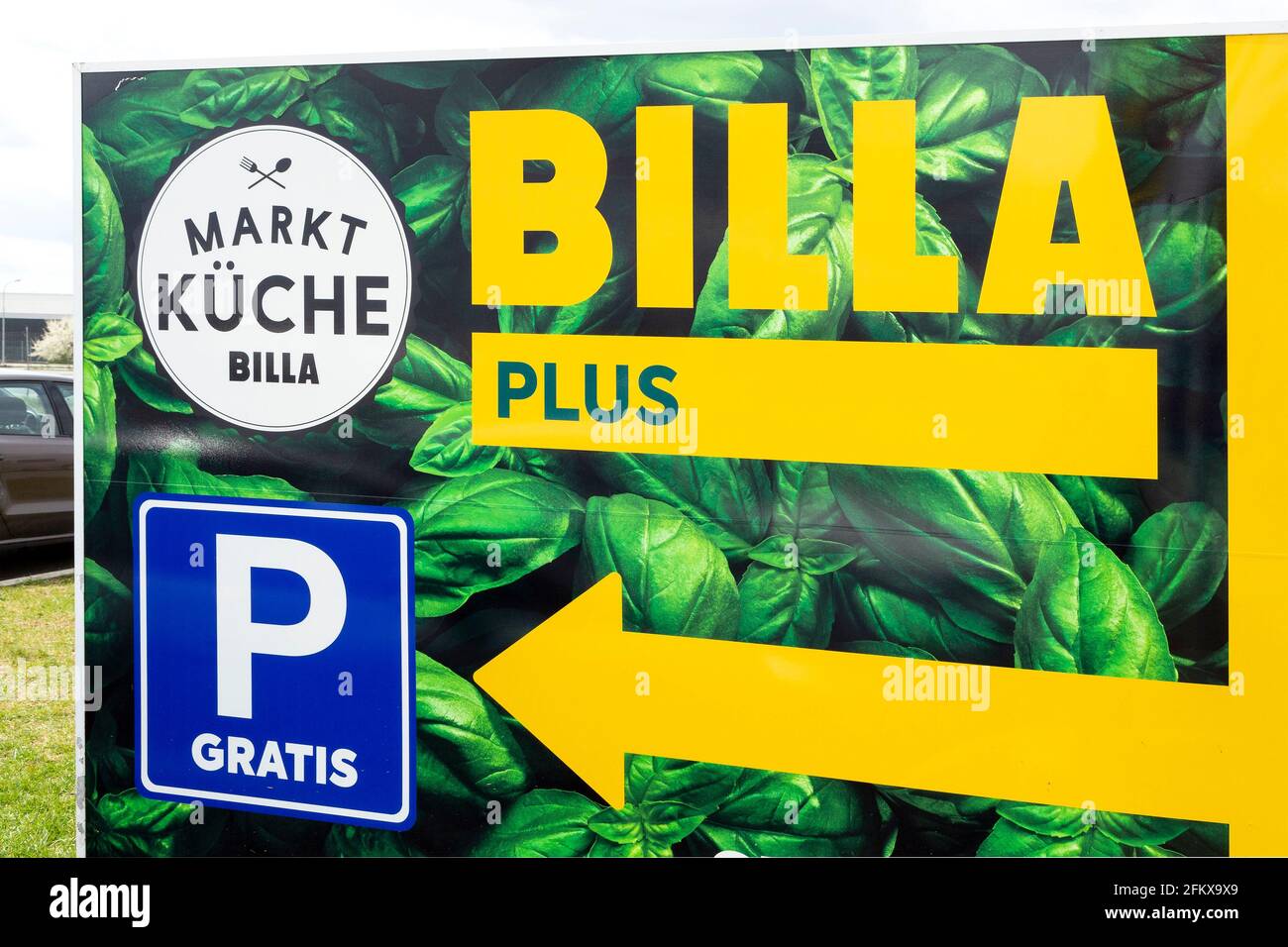 Billa Plus Mit Marktküche, Filiale Stockfoto