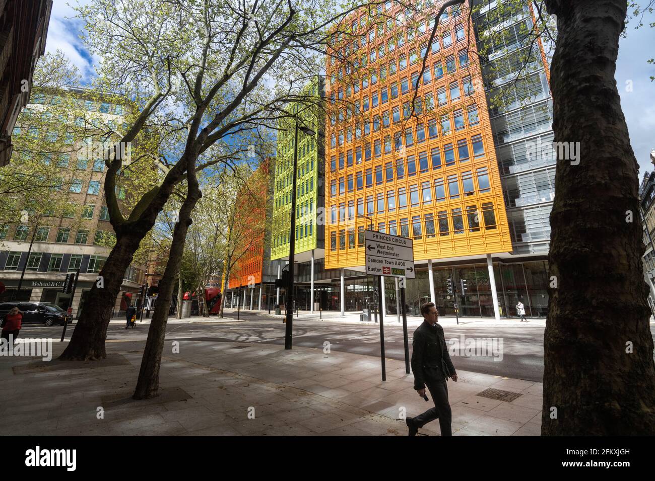Central Saint Giles ist eine Mixed-Use-Entwicklung im Zentrum von London Von Renzo Piano Stockfoto