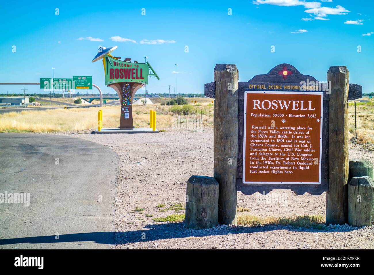 Roswell, NM, USA - 21. April 2018: Ein Begrüßungsschild am Eingang Stockfoto