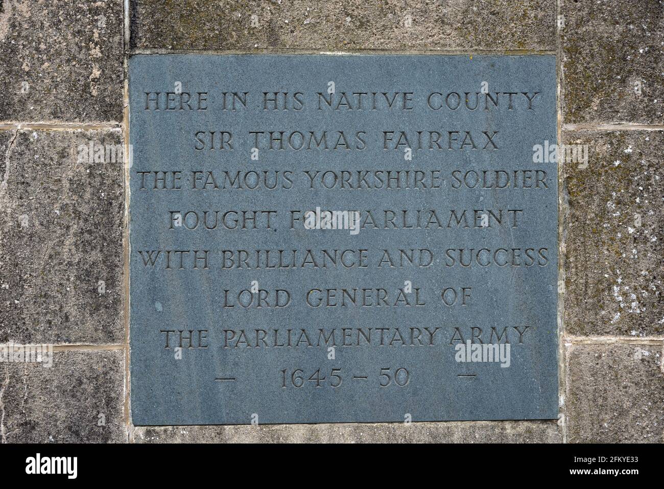 Informationstafel am englischen Bürgerkriegsdenkmal auf dem Schlachtfeld von Marston Moor, Nr York, North Yorkshire Stockfoto