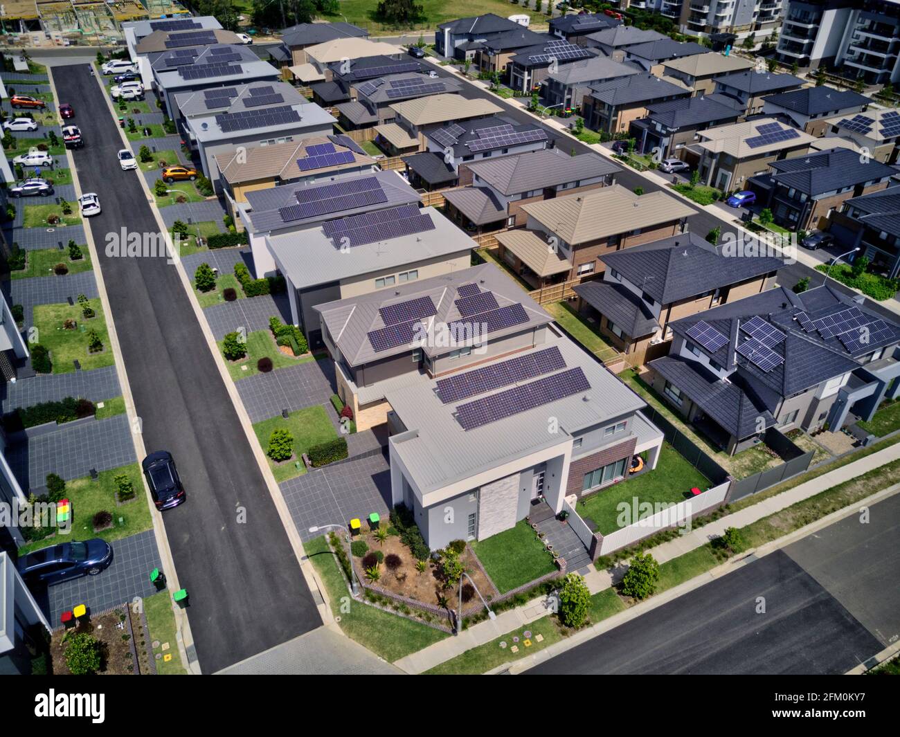 Luftaufnahme von Kühlkörper Art moderne Wohnsiedlung mit privaten Straßen Kellyville Western Sydney Australien. Stockfoto
