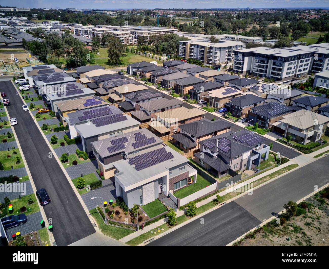 Luftaufnahme von Kühlkörper Art moderne Wohnsiedlung mit privaten Straßen Kellyville Western Sydney Australien. Stockfoto