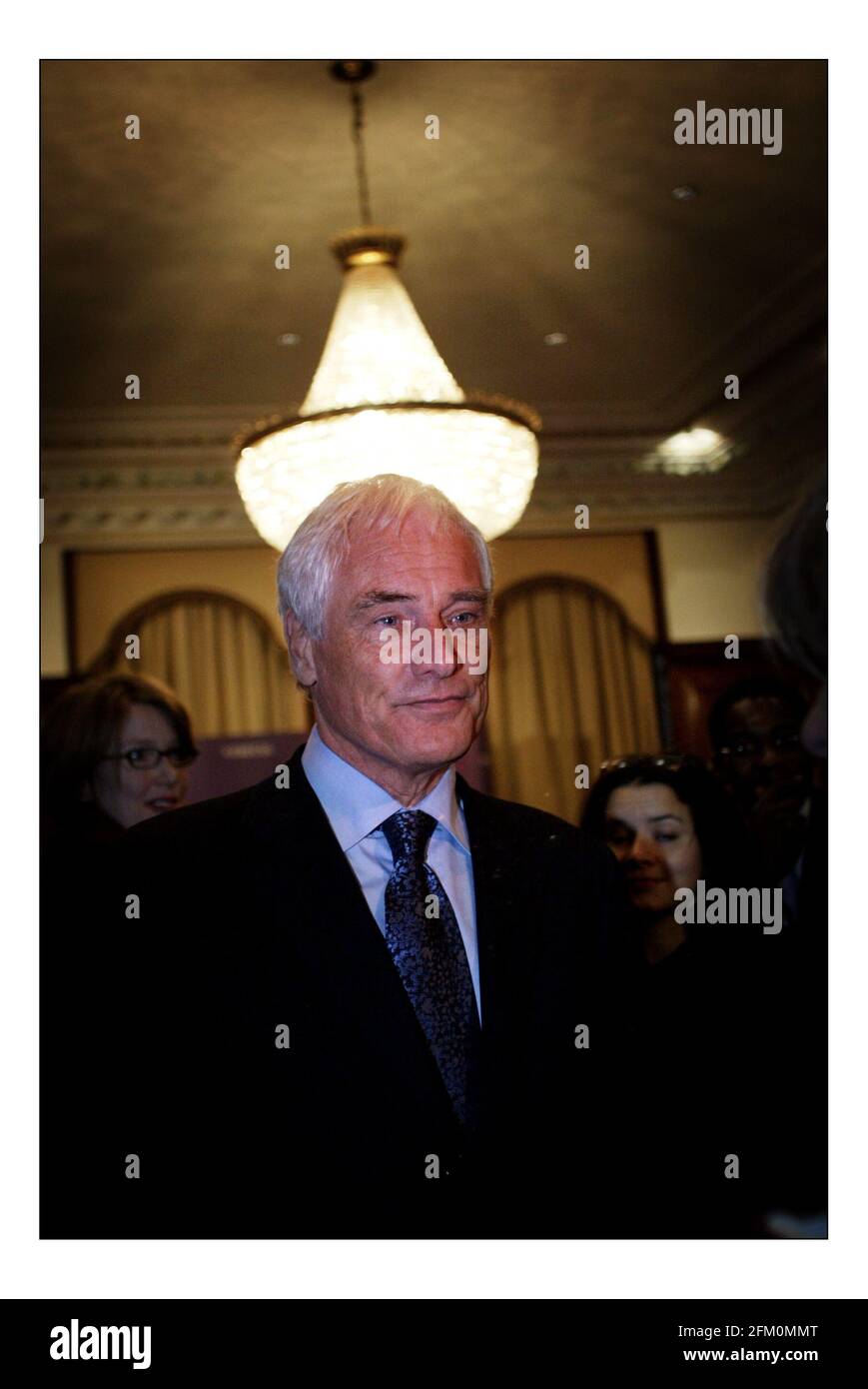 Robert Kilroy Silk gründet seine neue politische Partei 'VERITAS'pic David Sandison 1/2/2005 Stockfoto