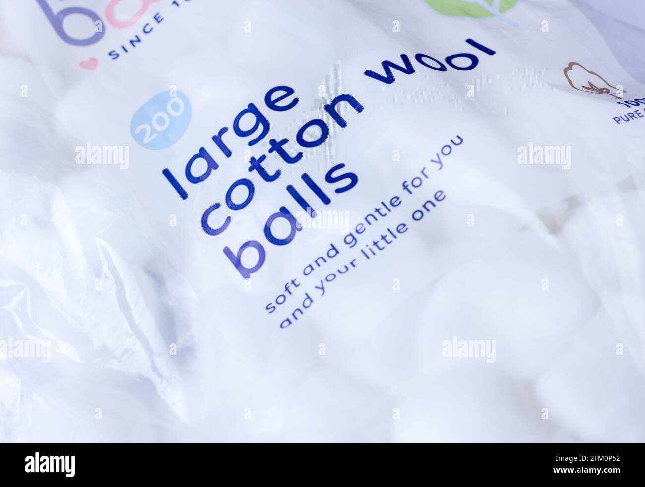 Beutel mit Wollkugeln aus der Nähe Stockfoto