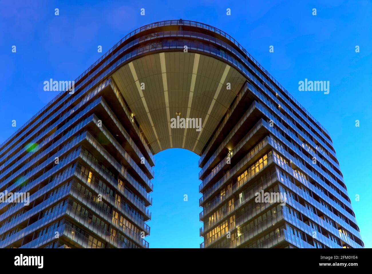 Sonnenuntergang über den modernen Apartments und dem Hotel Infinity Tower Skye Am Green Square Zetland Sydney Australien Stockfoto