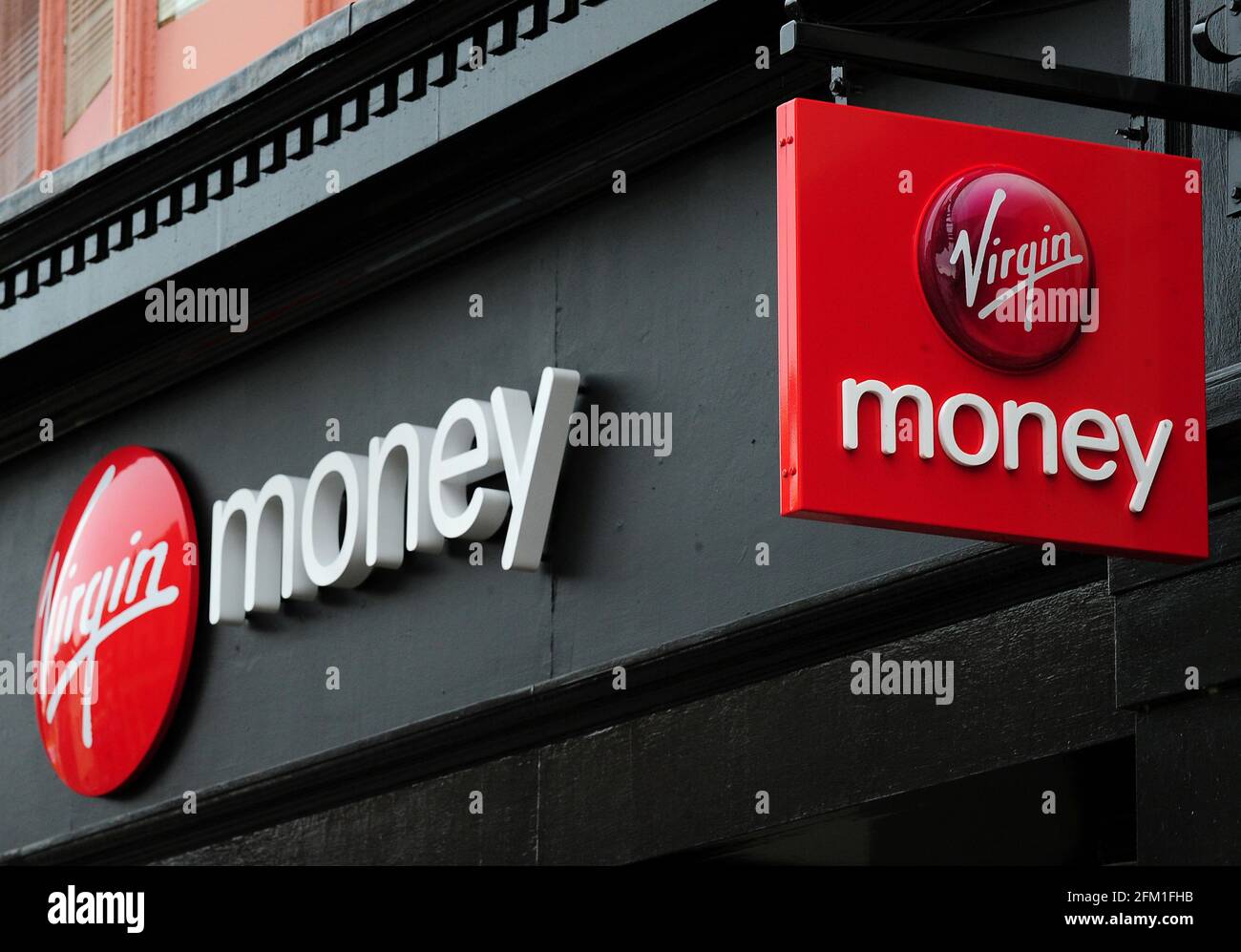 Aktenfoto vom 19/11/2012 einer Zweigstelle von Virgin Money. Die High Street Lender Virgin Money ist in der ersten Jahreshälfte wieder profitabel, nachdem sie weniger für uneinbringliche Schulden eingesetzt hat, da sich die Wirtschaft von der Lockdown erholt hat. Ausgabedatum: Mittwoch, 5. Mai 2021. Stockfoto