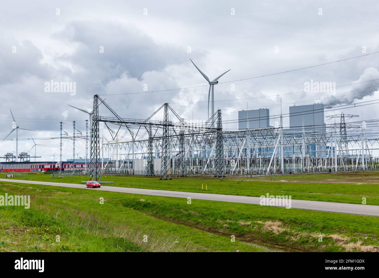 Kraftwerk im Eemshaven in den Niederlanden Stockfoto