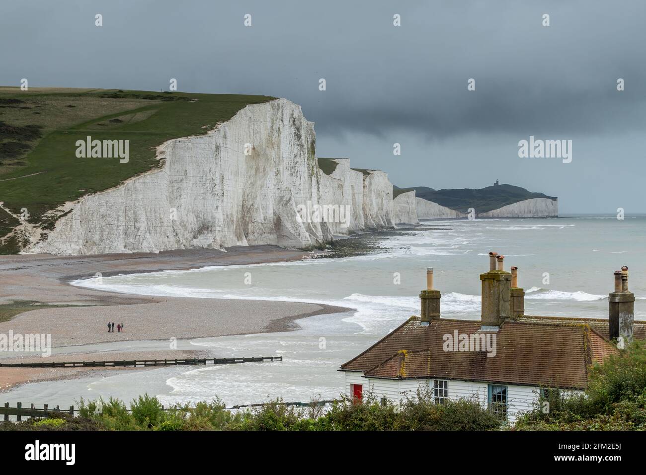 Die Sieben Schwestern sind eine Reihe von Kreidefelsen am Ärmelkanal. Sie sind Teil der South Downs in East Sussex, zwischen den Städten Seaford Stockfoto