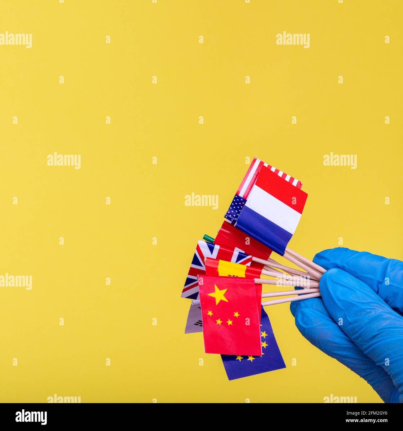 Flags of the world in german language -Fotos und -Bildmaterial in hoher ...