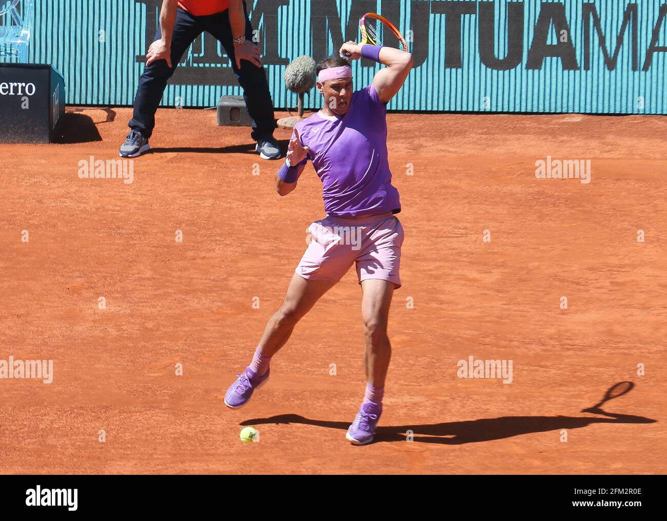 Rafael Nadal aus Spanien während der Mutua Madrid Open 2021, Masters 1000 Tennisturnier am 5. Mai 2021 in La Caja Magica in Madrid, Spanien - Foto Laurent Lairys / DPPI / LiveMedia Stockfoto