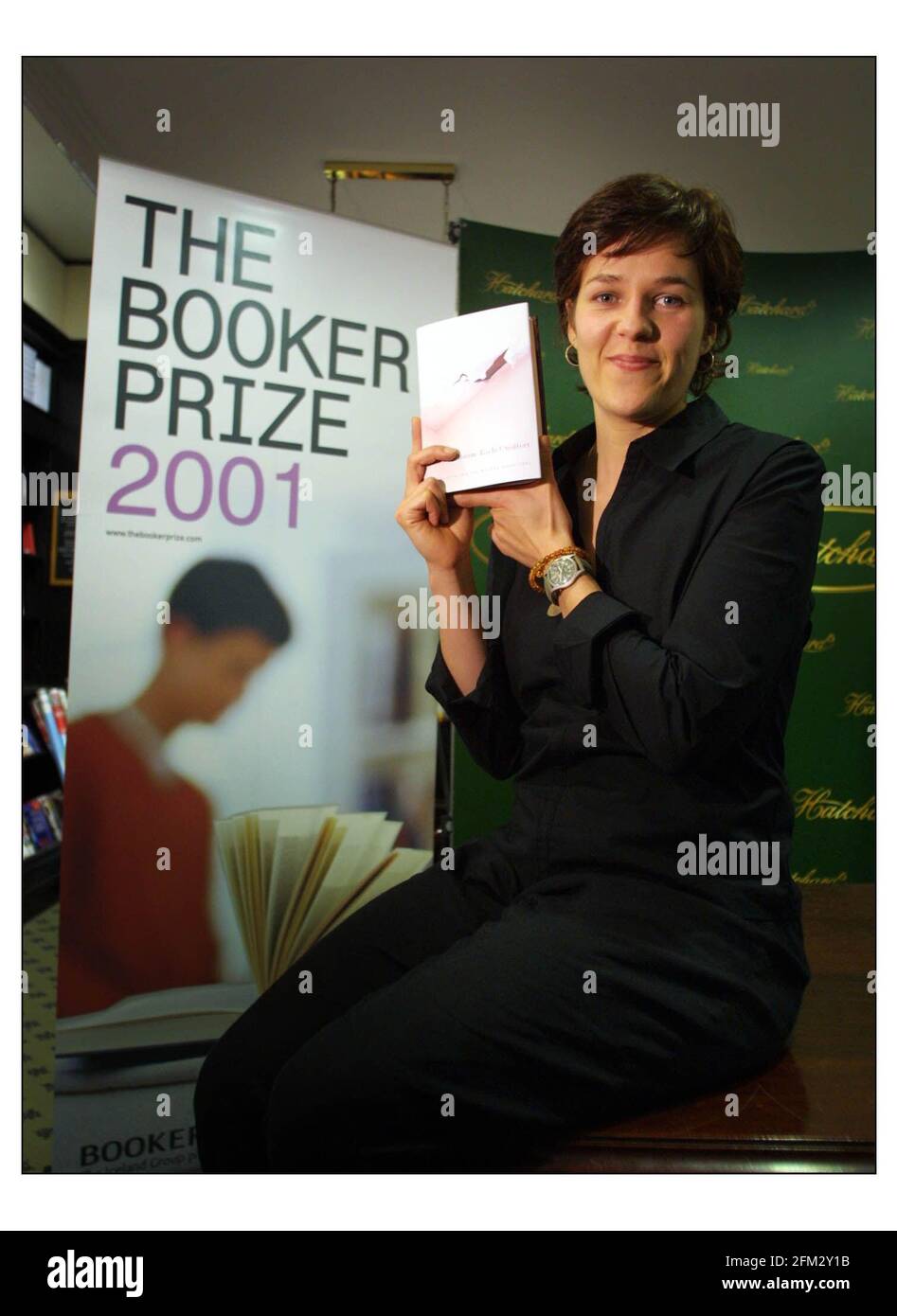Booker Prize ...... Rachel Seiffert eine von vier der sechs nominierten Shortlist für den Booker Prize 2001, fotografiert im Hatchards Buchladen in London. Nicht auf Fotocall areIan McEwan und David Mitchell.pic David Sandison 16/10/2001 Stockfoto