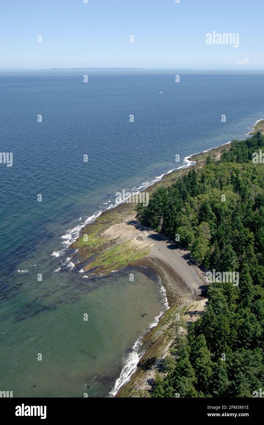 Luftaufnahme von Vancouver Island und den südlichen Golfinseln. British Columbia, Kanada. Stockfoto