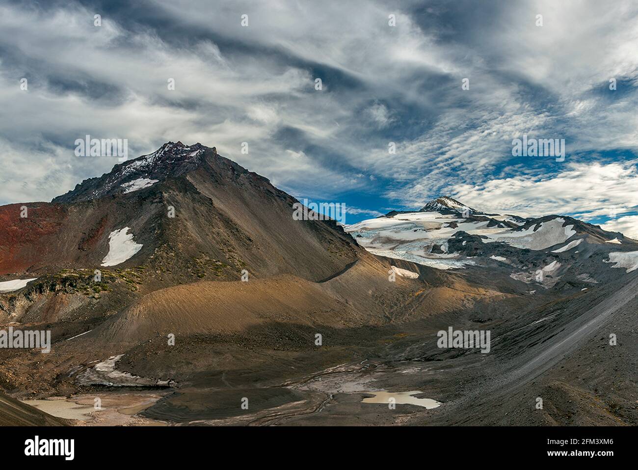 North Sister, Middle Sister, Collier Glacier, Three Sisters Wilderness, Willamette-Deschutes National Forest, Oregon Stockfoto