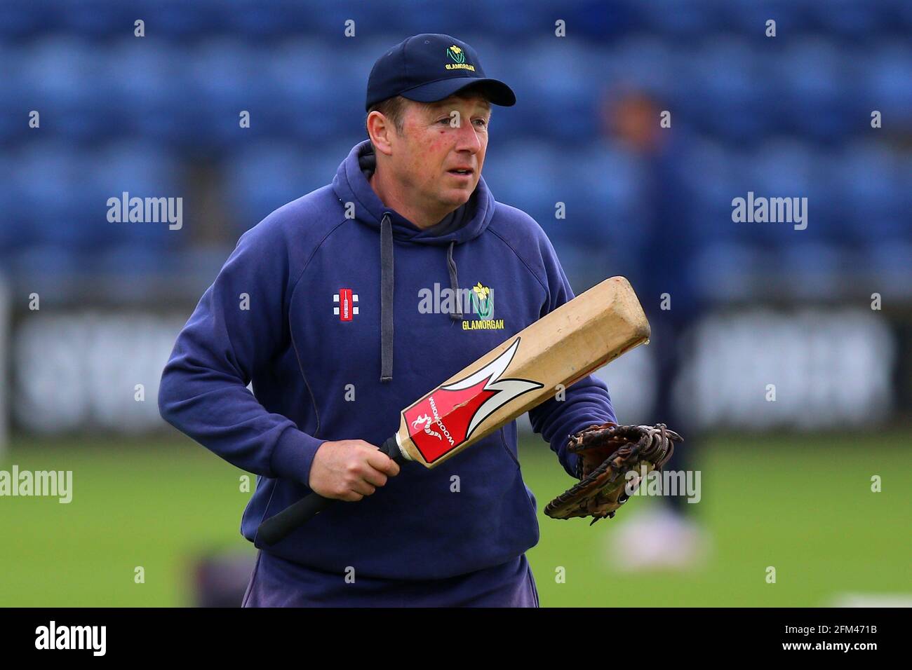 Glamorgan-Cheftrainer Robert Croft während des Glamorgan CCC gegen Essex CCC, Specsavers County Championship Division 2 Cricket im SSE SWALEC Stadium am 22 Stockfoto