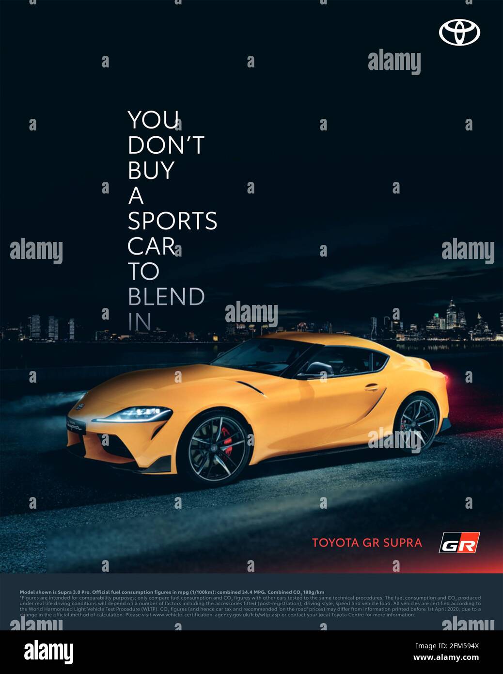 Anzeige des britischen Toyota Magazins der 2020er Jahre Stockfoto