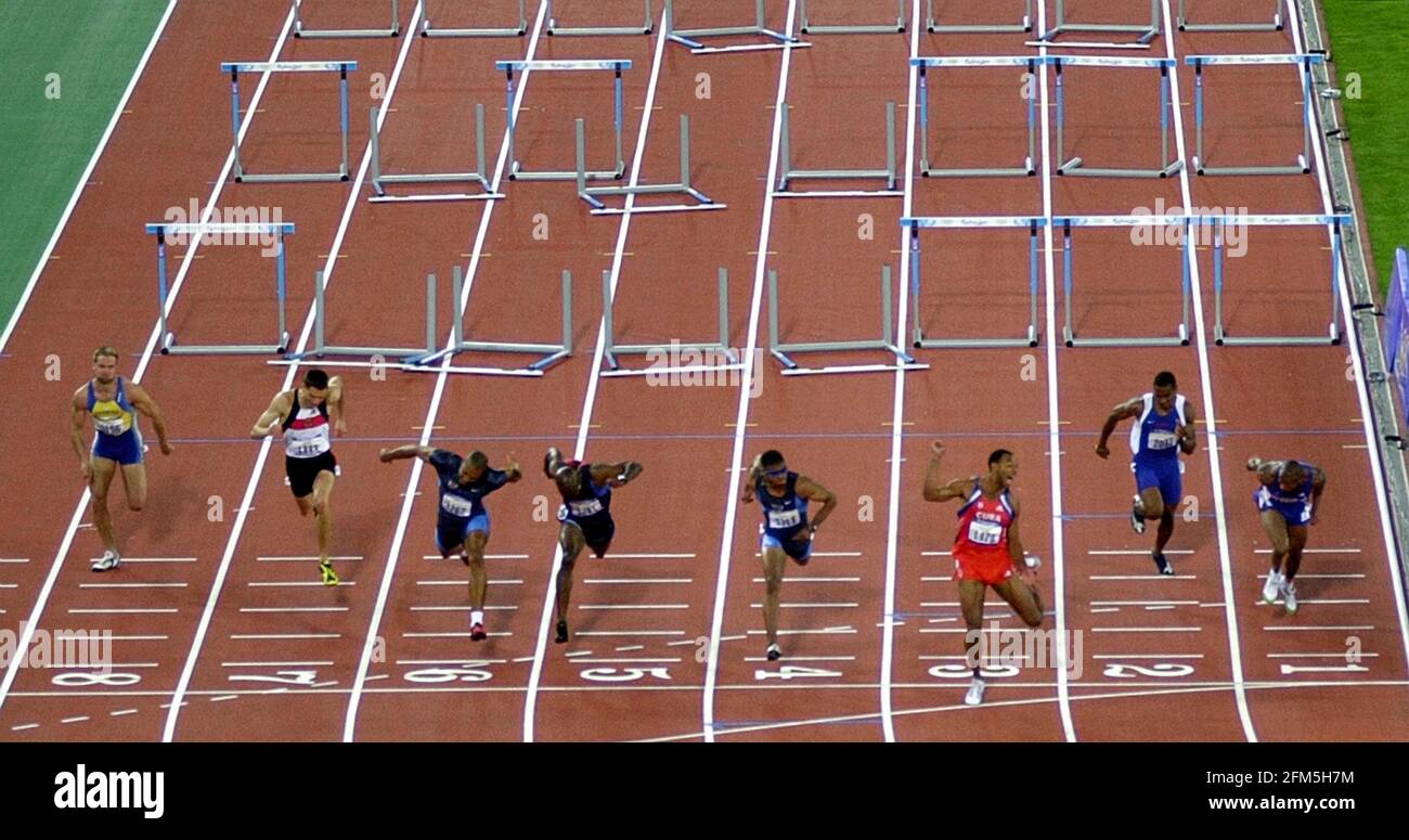 LEICHTATHLETIK HERREN 110 M HÜRDEN L-R ROBERT KRONBERG, FLORIAN SCHWARTHOFF, MARK CREAR, ALLEN JOHNSON, TERRENCE TRAMMEL, GEWINNER ANIER GARCIA, DUDLEY DORIVAL UND COLIN JACKSON. Stockfoto