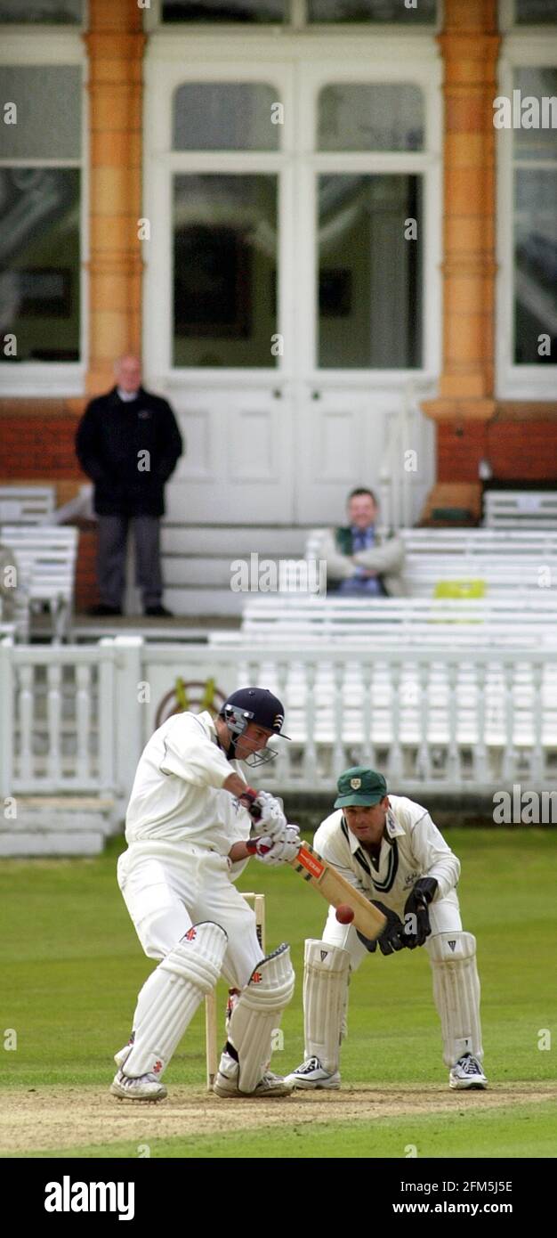 COUNTY CRICKET MIDDLESEX V WORCESTERSHIRE 22/4/2001ANDY STRAUSS-SCHLÄGER Stockfoto