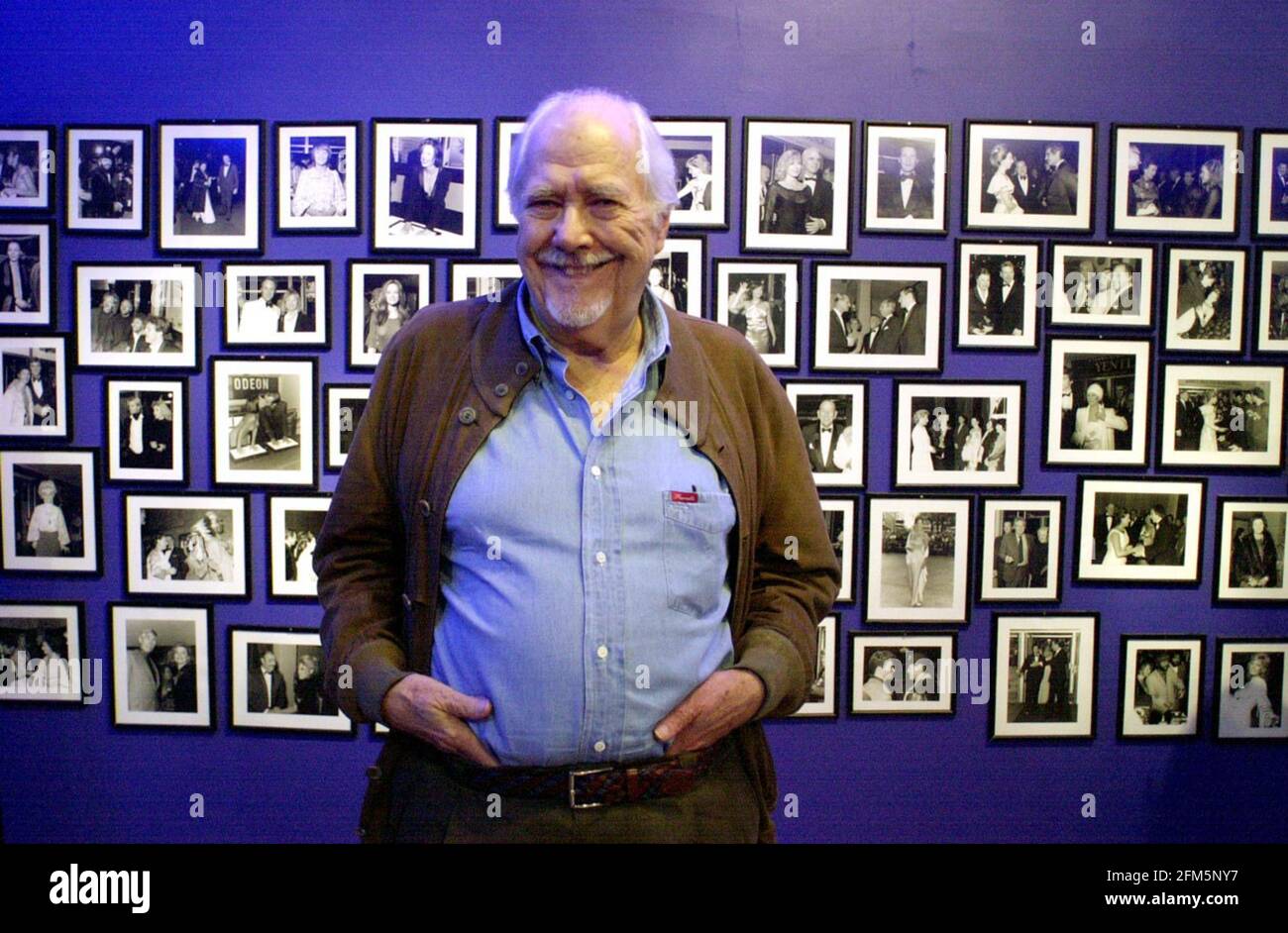 DER AMERIKANISCHE FILMREGISSEUR ROBERT ALTMAN IM ODEON WEST END, WO ER AN DER ERÖFFNUNG DES 45. REGUS LONDON FILM FESTIVALS TEILNAHM. 19.9.01 PIC:JOHN VOOS Stockfoto