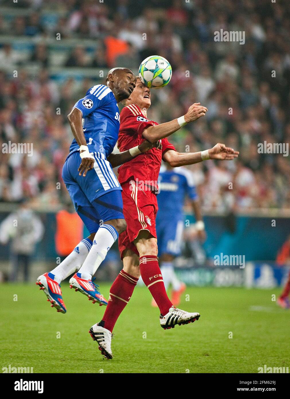 München 19.05.2012, Fußball Salomon Kalou (London), Bastian Schweinsteiger (FCB) FC Bayern München - FC Chelsea London Copyright (nur für journalisti Stockfoto