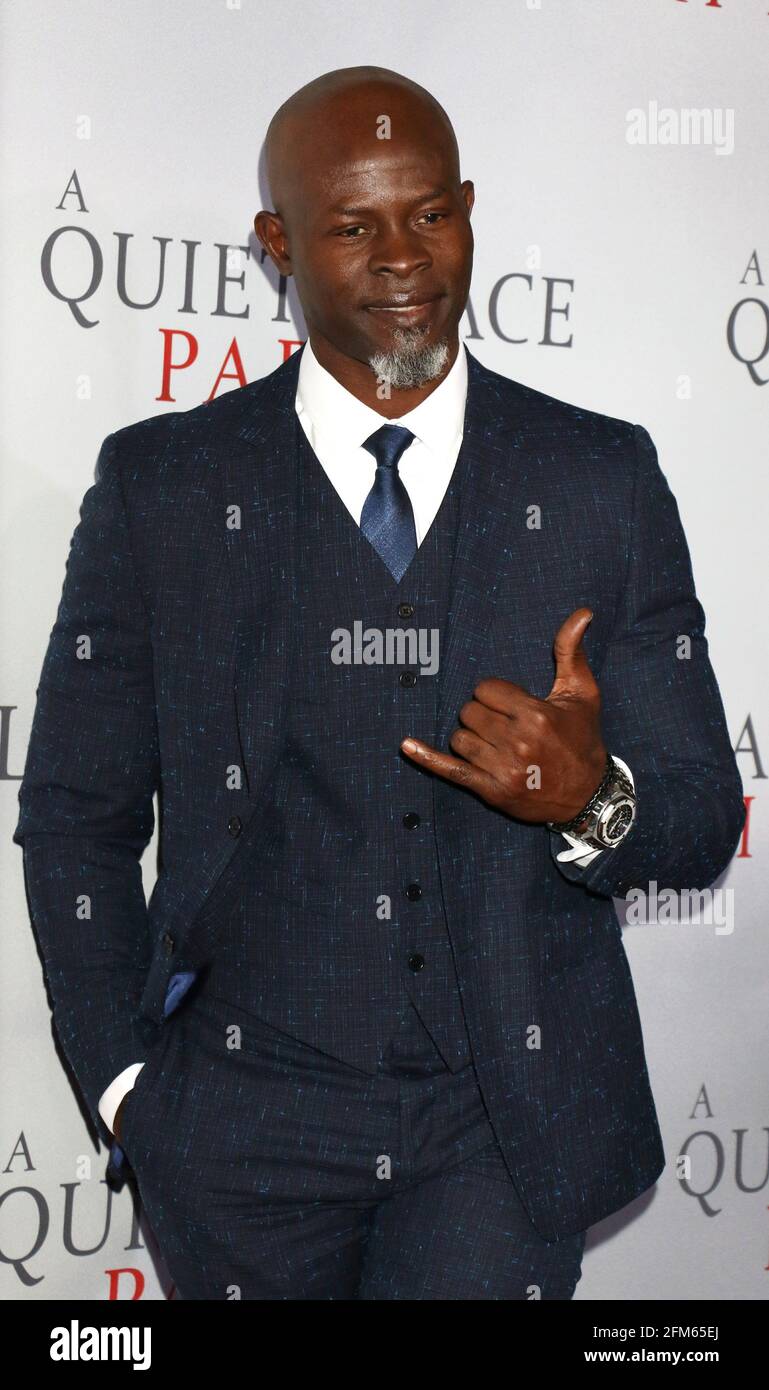 New York - NY - 20200308 Schauspieler und Prominente kommen zur Premiere Von A Quiet Place Part II im Rose Theatre im Jazz in der Frederick P. Rose Hall des Lincoln Center. -IM BILD: Djimon Hounsou ROGER WONG Stockfoto