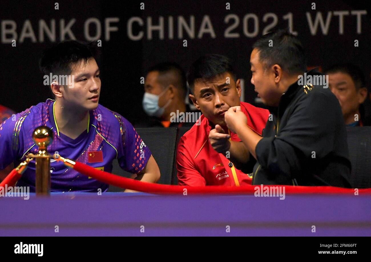 Xinxiang, Chinas Provinz Henan. Mai 2021. Fan Zhendong (vorne, L