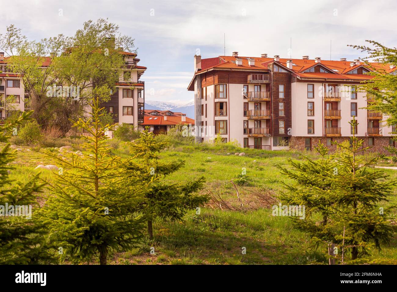 Bansko, Bulgarien Sommerhäuser, Hotel Stadtpanorama der bulgarischen Ganzjahresresort Stockfoto