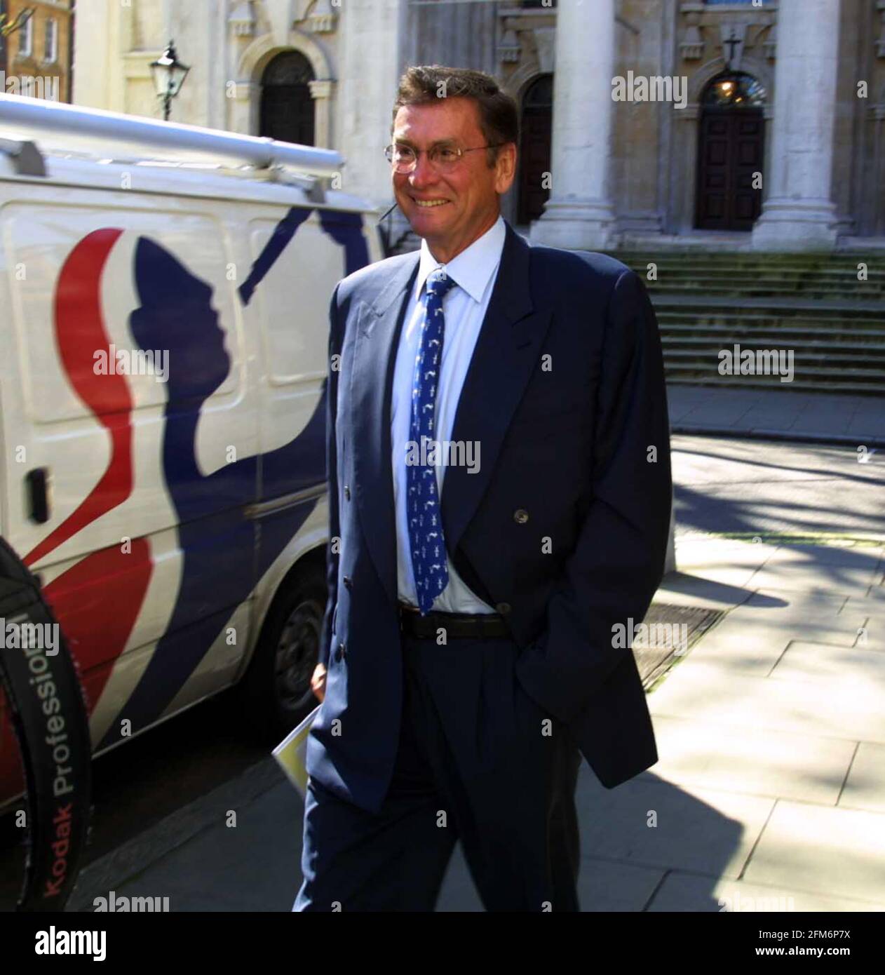 Michael Ashcroft verlässt das konservative Zentralbüro. Stockfoto