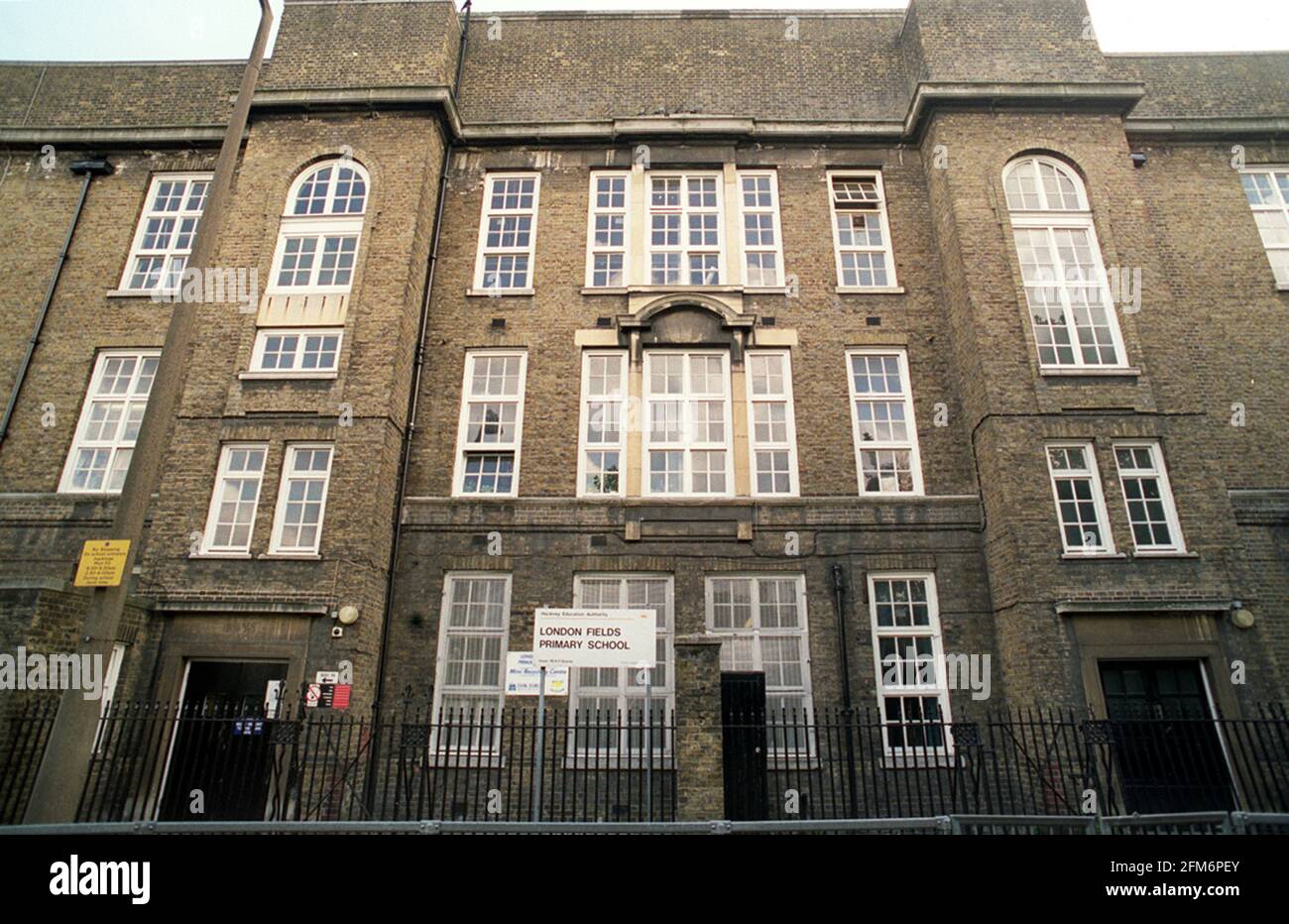 LONDON FIELDS GRUNDSCHULE IN LONDON. Stockfoto