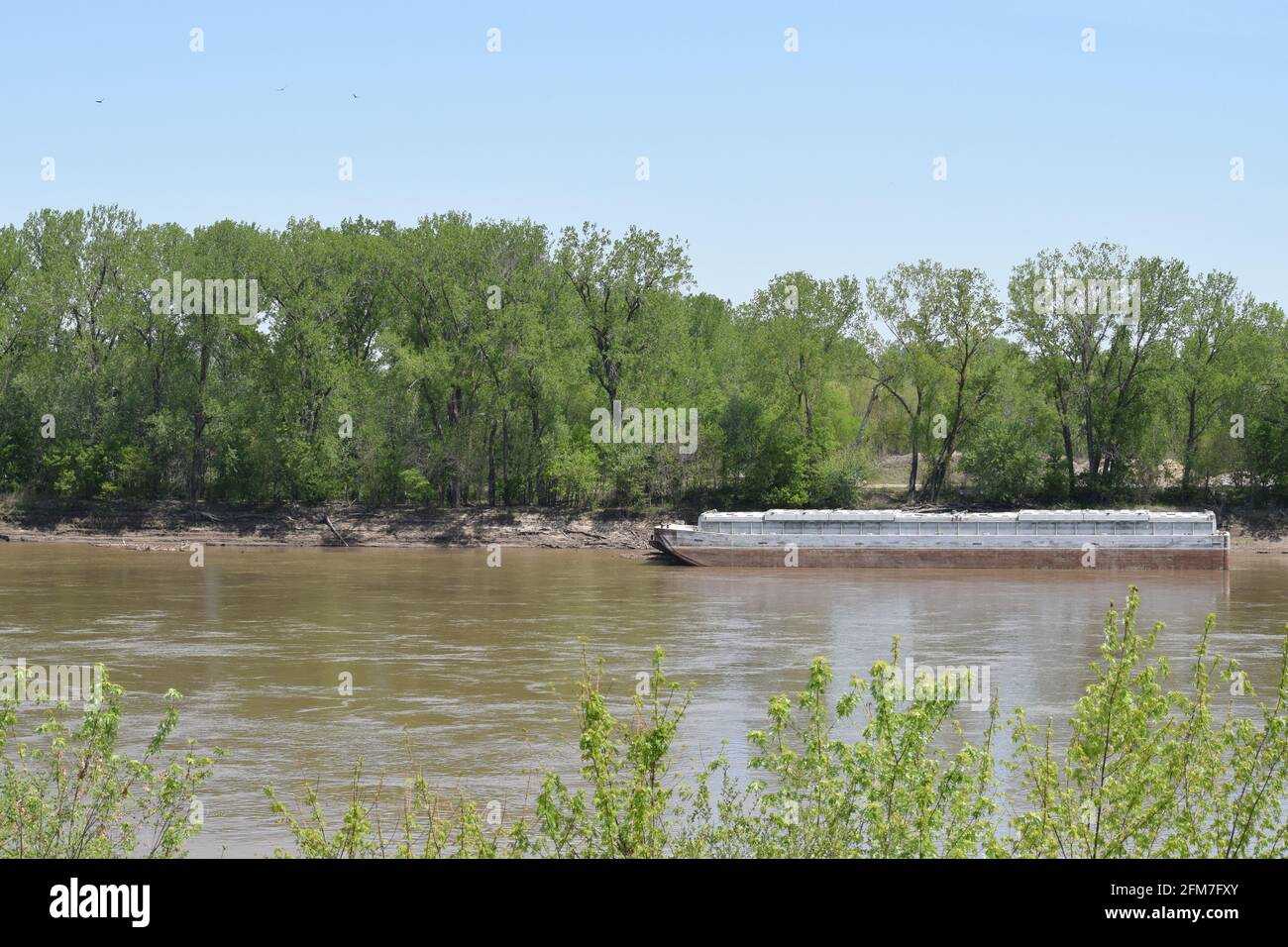 Fahren Sie auf dem Missouri River in der Nähe von Jefferson City Stockfoto