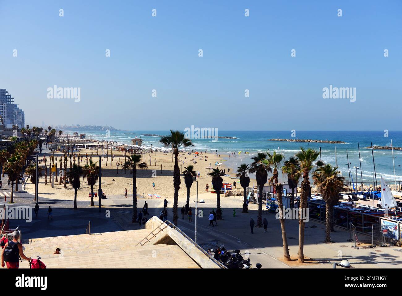 Blick auf den Strand in Tel Aviv, Israel. Stockfoto