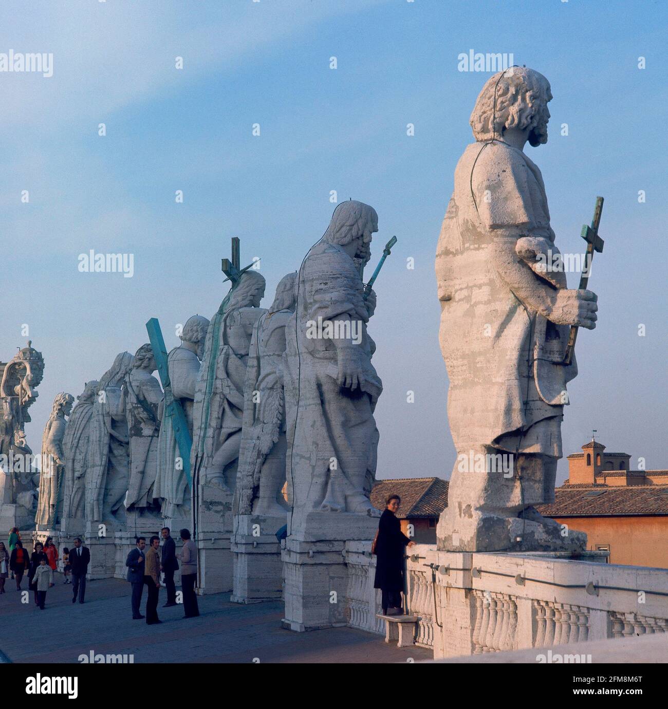ESTATUAS DE LA CUPULA DE SAN PEDRO. Lage: AUSSEN. VATICANO. Stockfoto