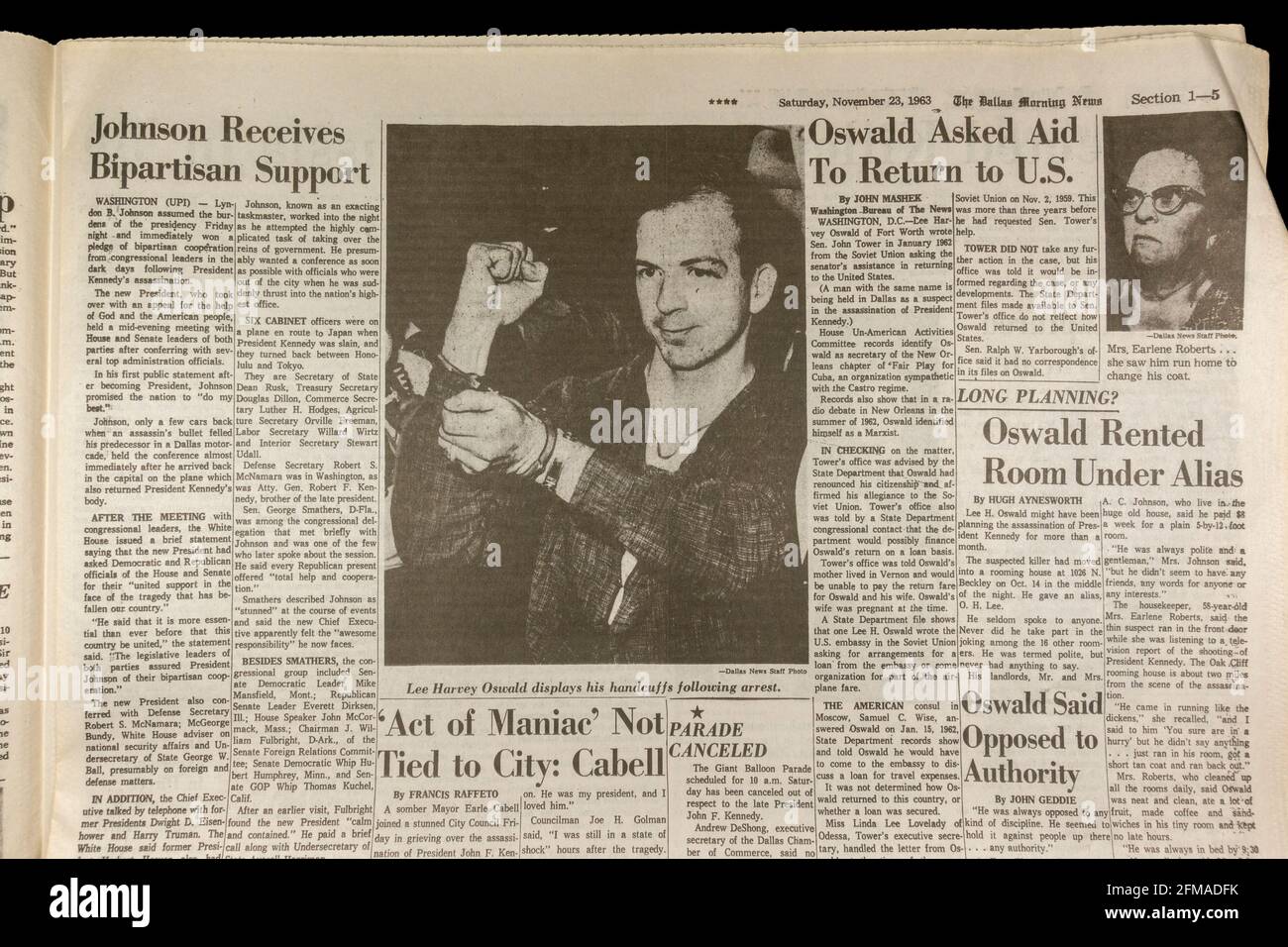 Foto des Attentäters Lee Harvey Oswald, Dallas Morning News (Nachbildung), 23. November 1963 nach dem Attentat auf John F. Kennedy. Stockfoto