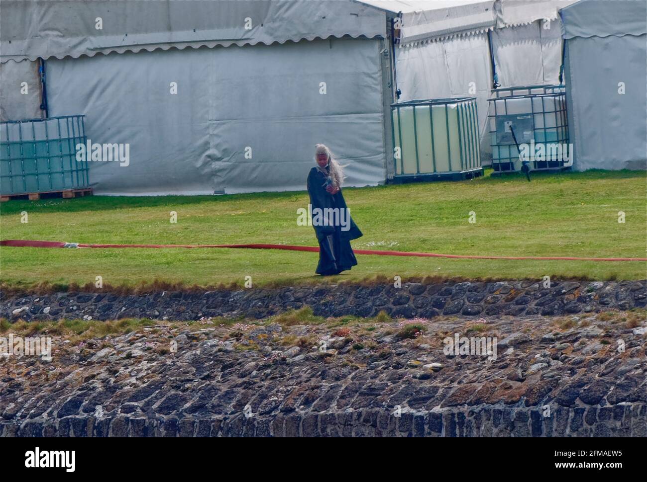 Prinzessin Laenyra Valeryon macht eine Pause vom Filmen von House of Dragon-Serie für Warner HBO Stockfoto