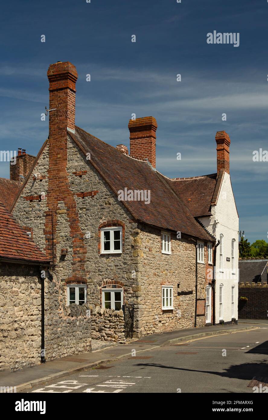 Much Wenlock, mit einer Bevölkerung von rund 3,000 Einwohnern, ist eine mittelalterliche Stadt und Gemeinde in Shropshire, England. Stockfoto