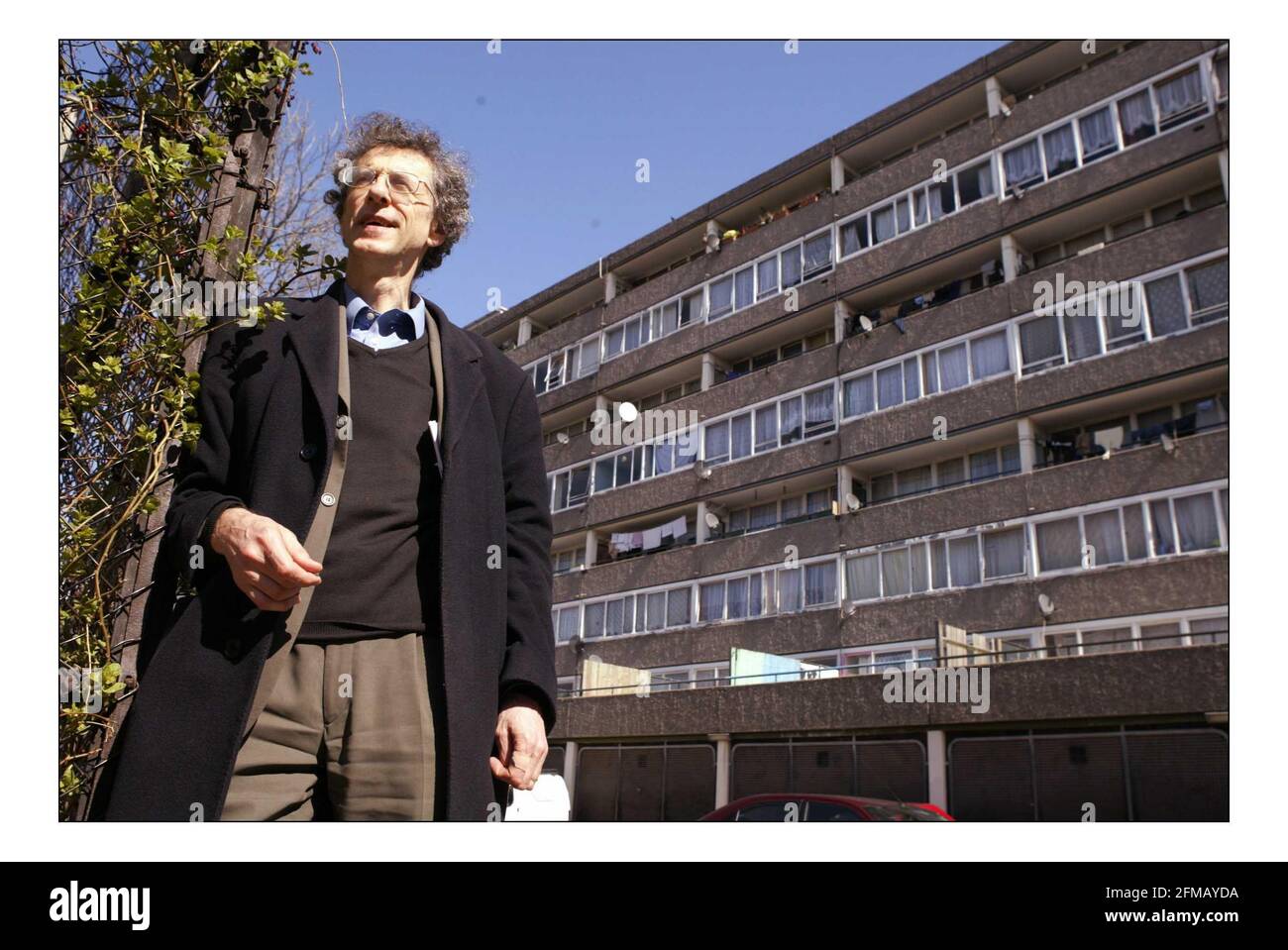 Das Anwesen von Aylesbury, auf dem Tony Blair sprach, nachdem er 1997 nachmittags gemacht wurde. Piers Corbyn Tennant Repräsentant für das Gebiet.pic David Sandison 11/4/2005 Stockfoto